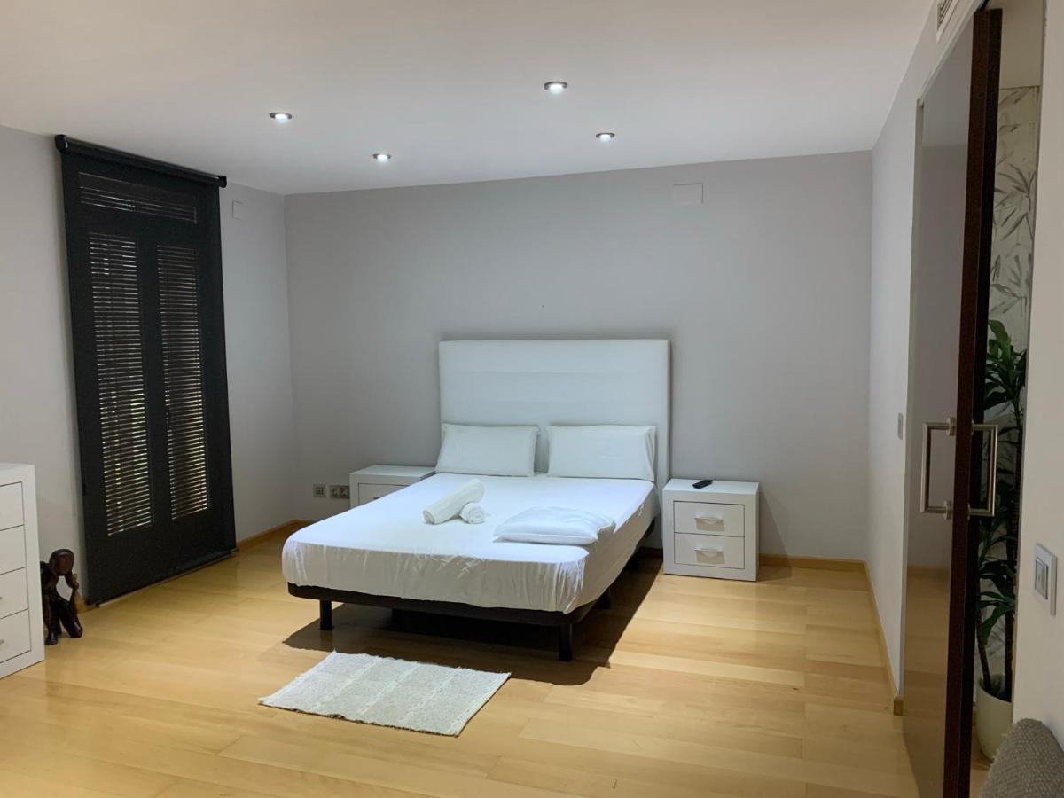 Luxury Apartment Mercat Central タラゴナ エクステリア 写真