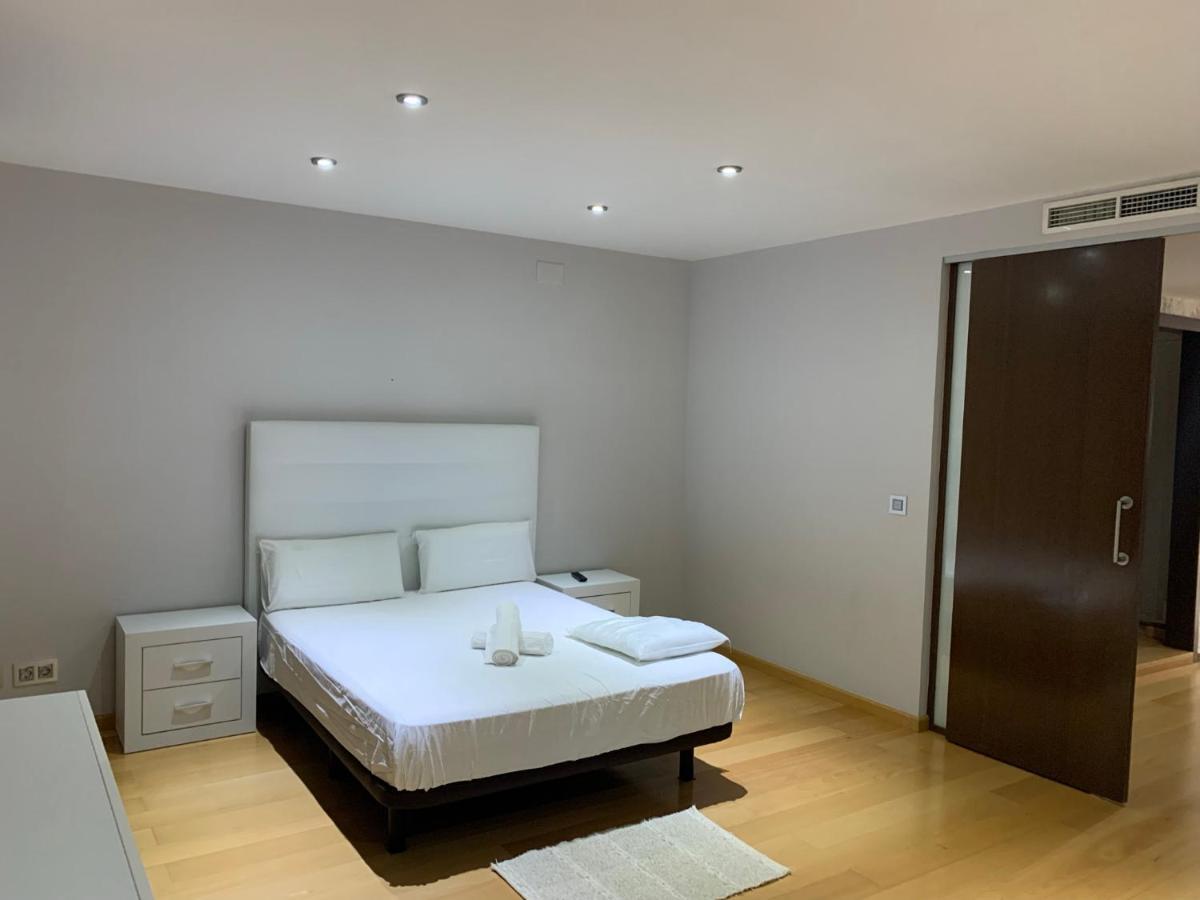 Luxury Apartment Mercat Central タラゴナ エクステリア 写真